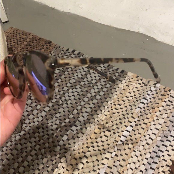 illesteva sunglasses - Picture 2 of 2